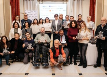 Un reconocimiento que también es de toda la familia Aludme Dystonia, porque en él está la huella del esfuerzo, la constancia y el corazón de cada uno de vosotros